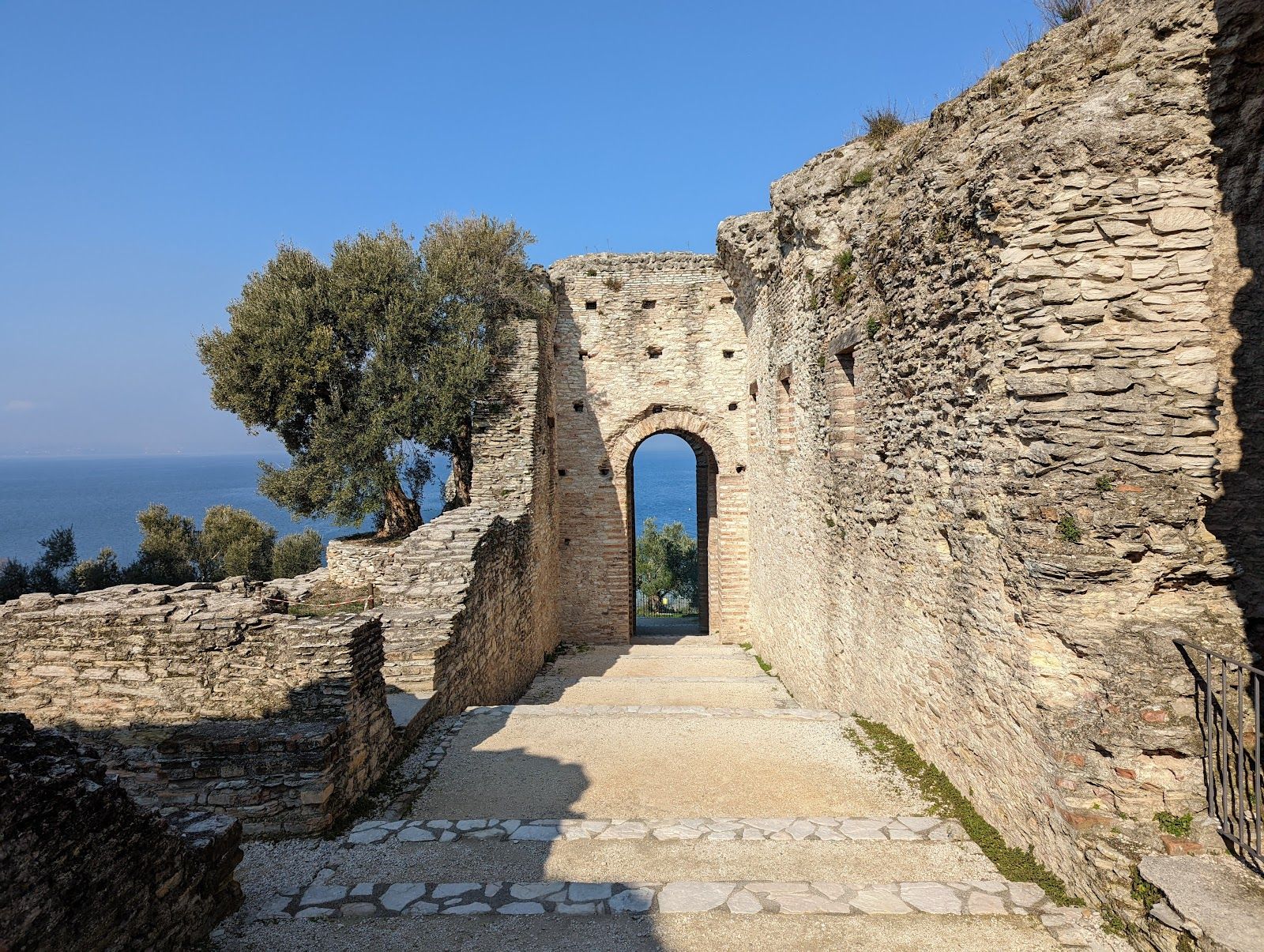 Grotte di Catullo e Museo Archeologico di Sirmione