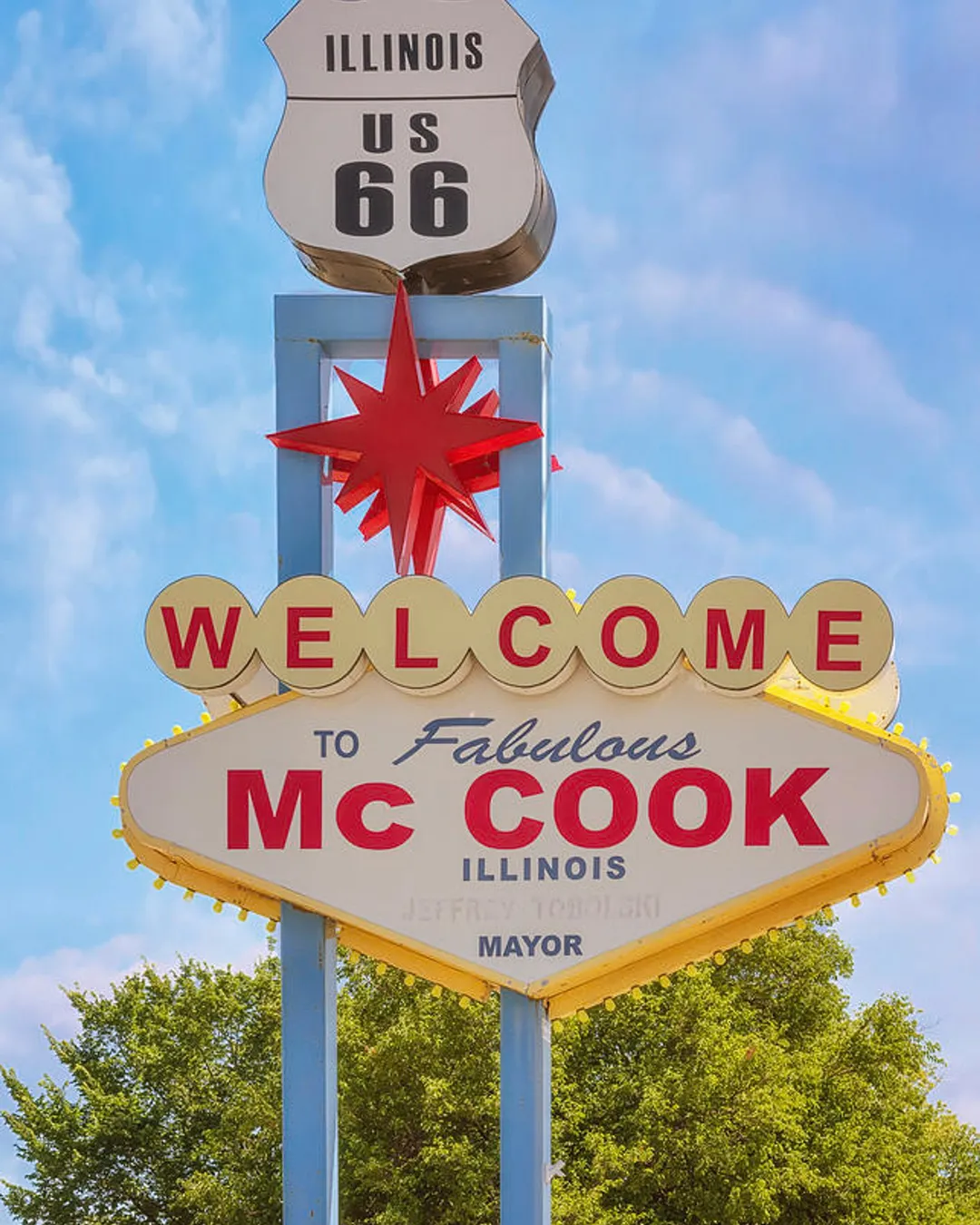 Welcome to Fabulous McCook Illinois Sign