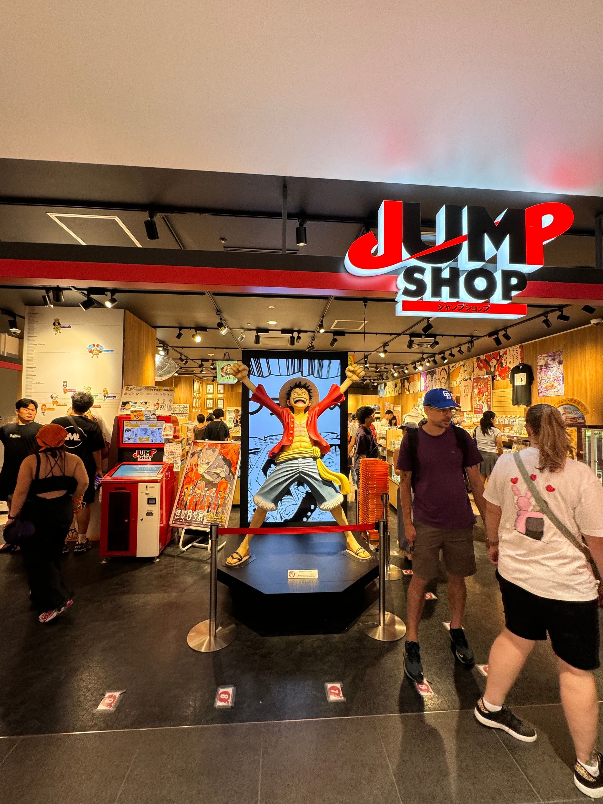 Jump Shop Shibuya Parco - Japan - Rexby