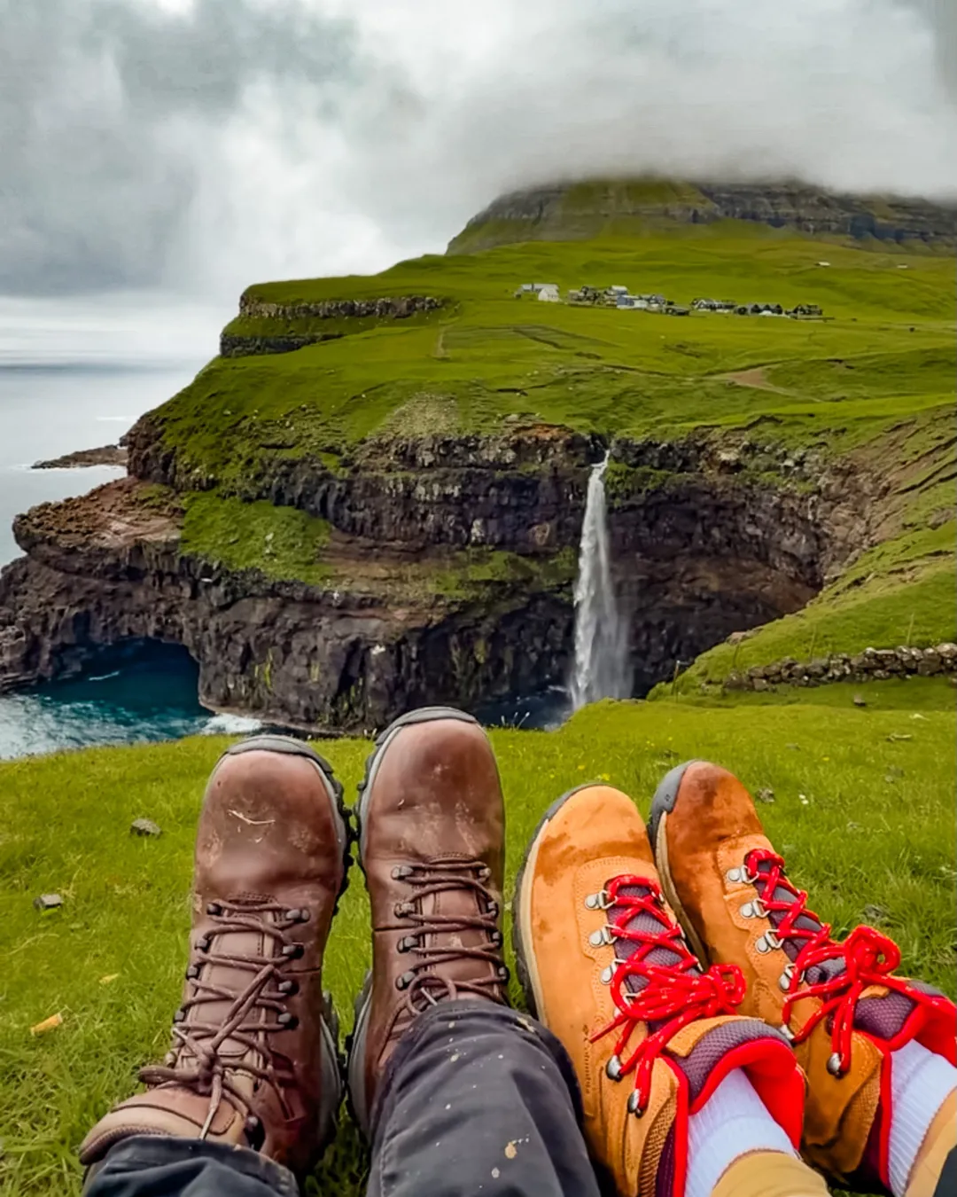 Múlafossur Waterfall