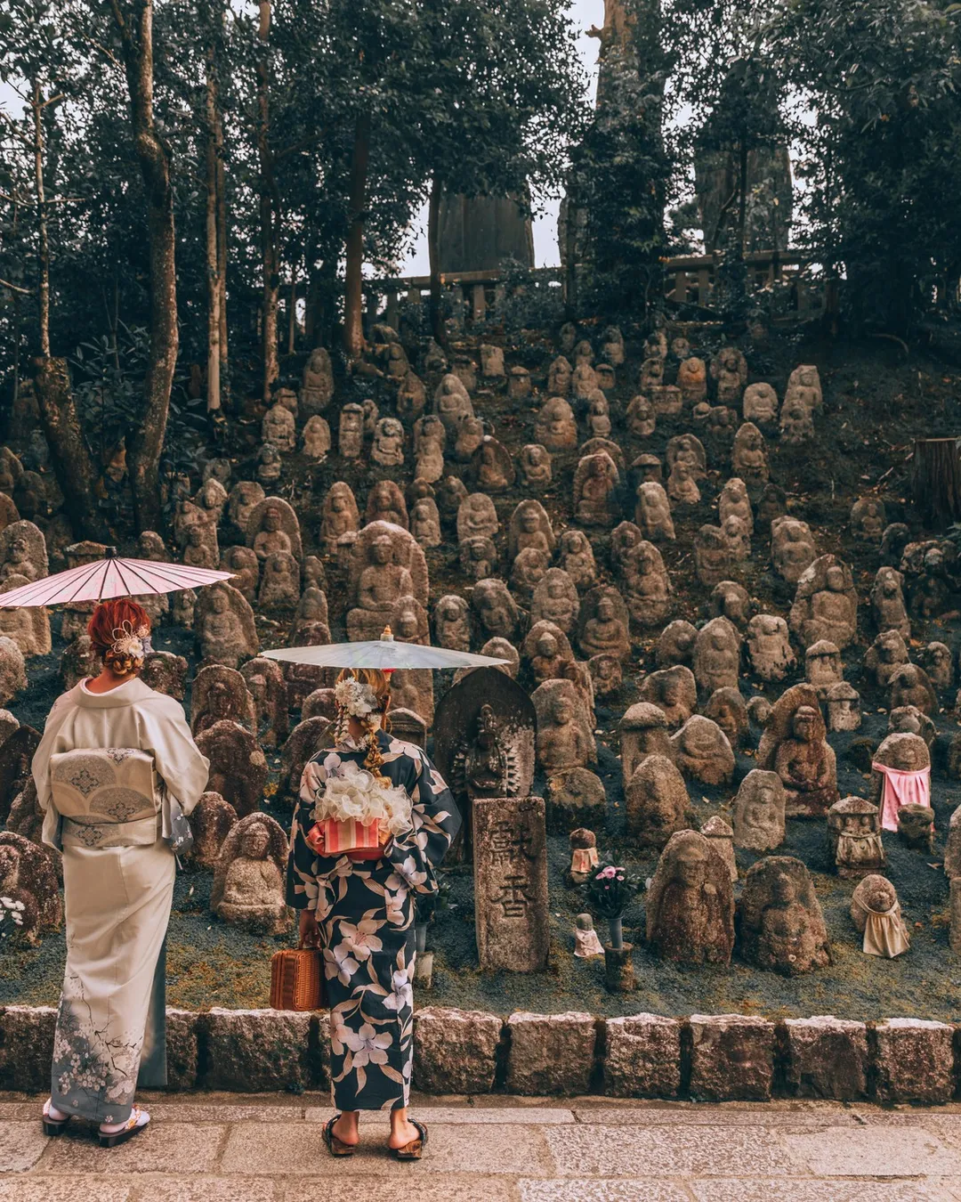 Kiyomizu-dera Sentai Sekibutsugun (Thousand Stone Buddhas) - Japan