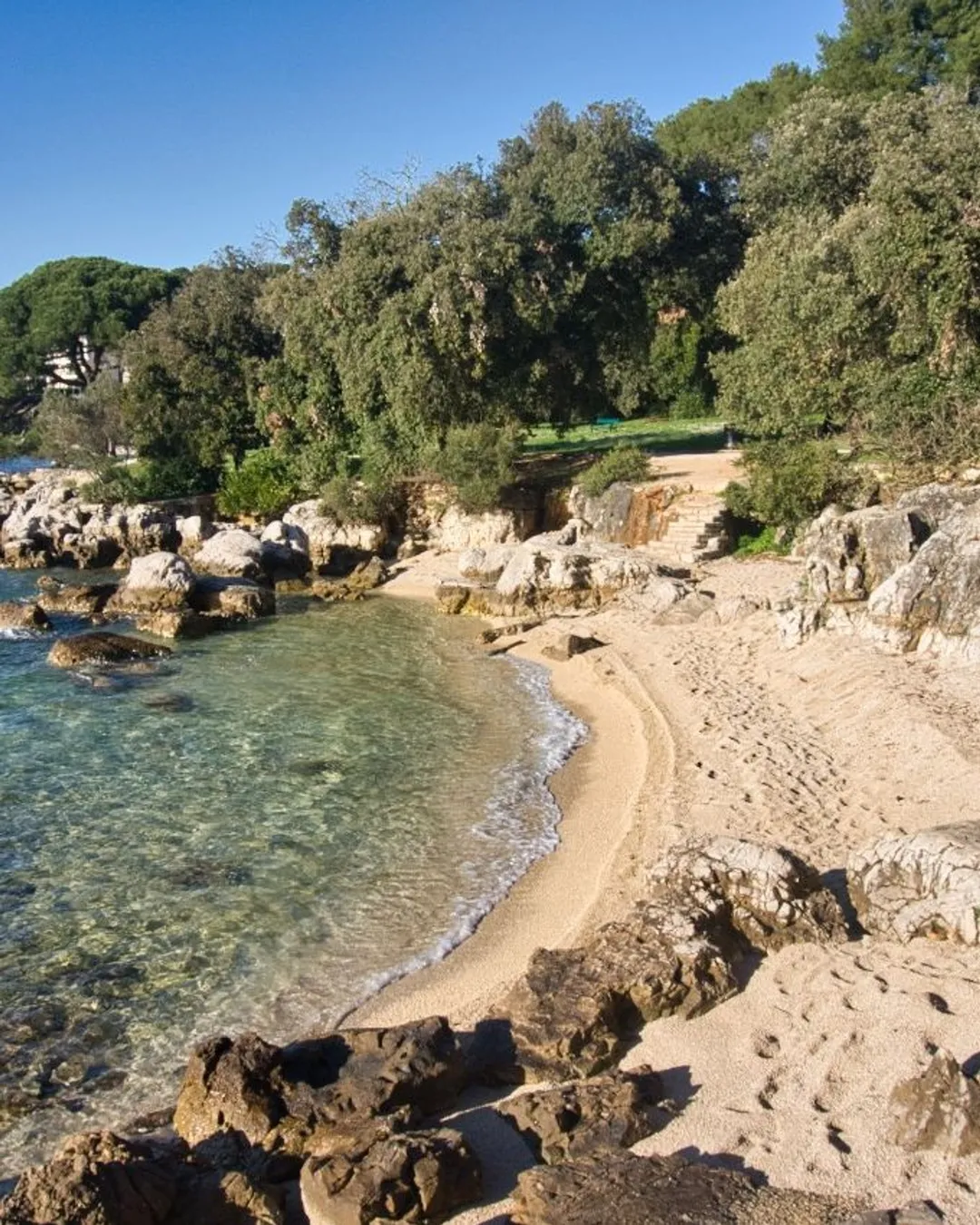 Lone Bay