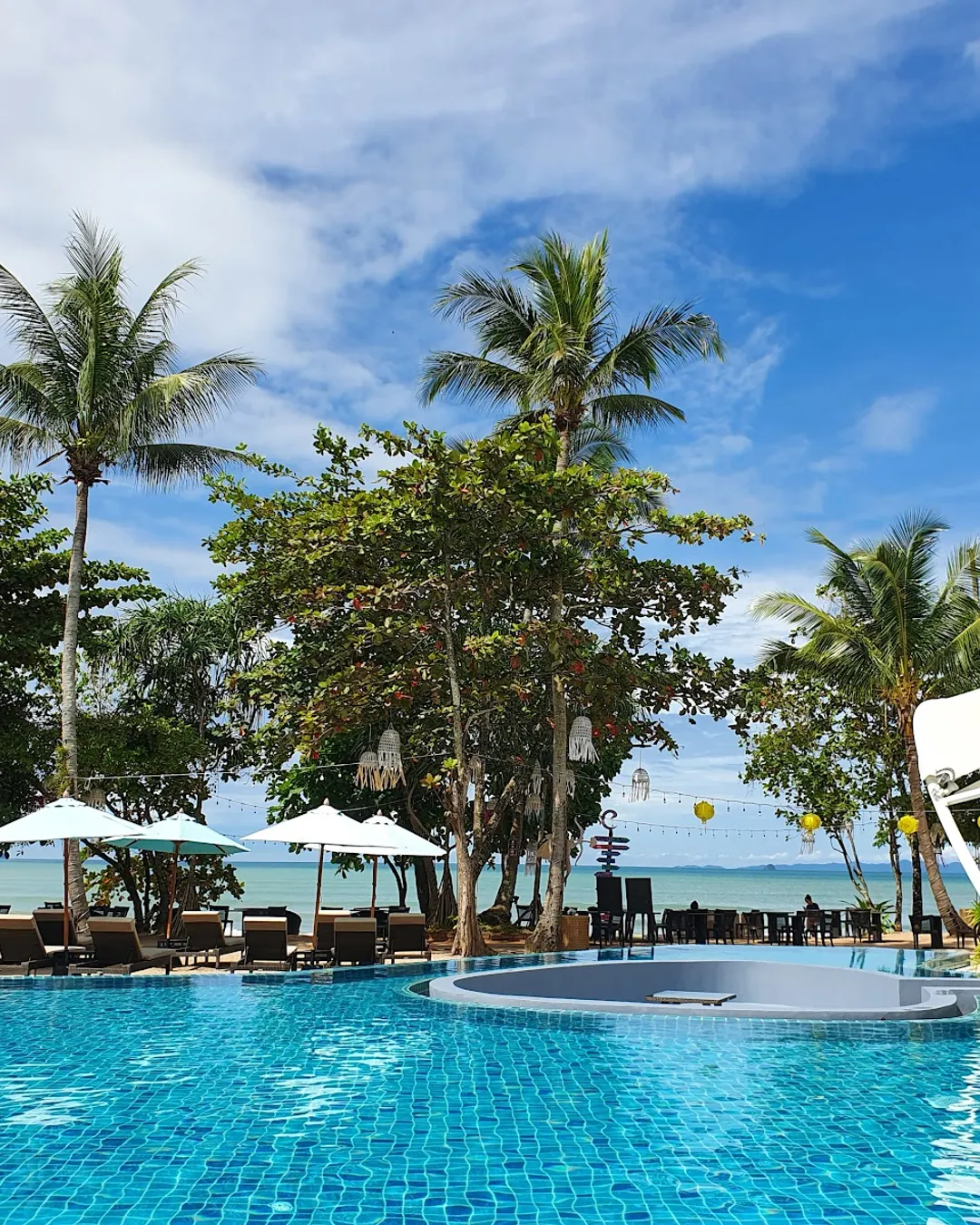 Centara Ao Nang Beach Resort & Spa Krabi