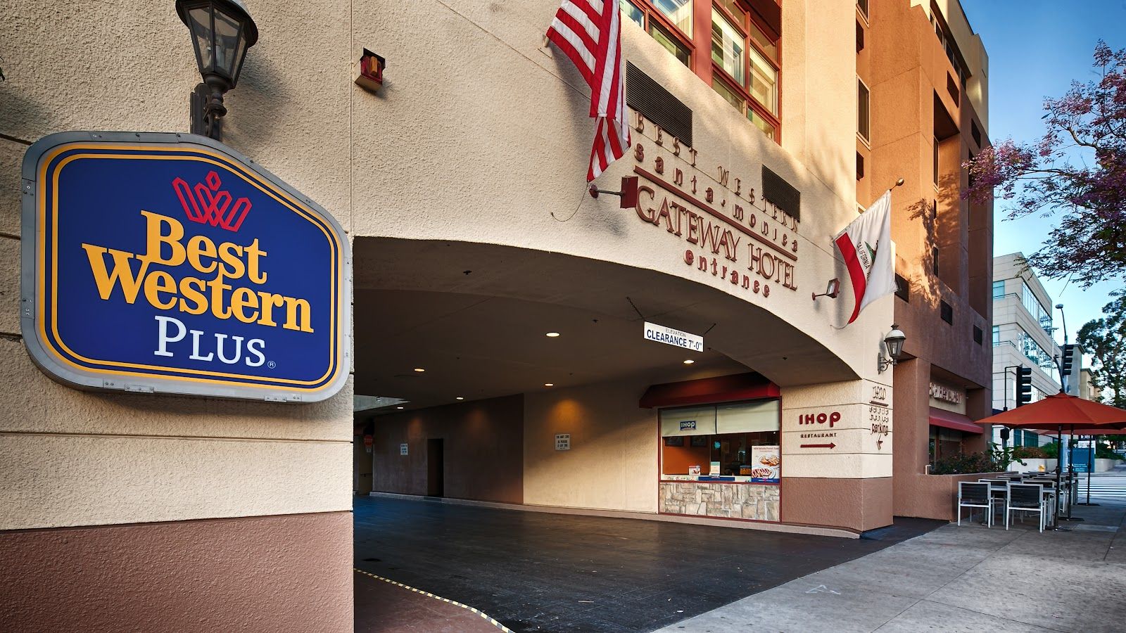 Gateway Hotel Santa Monica