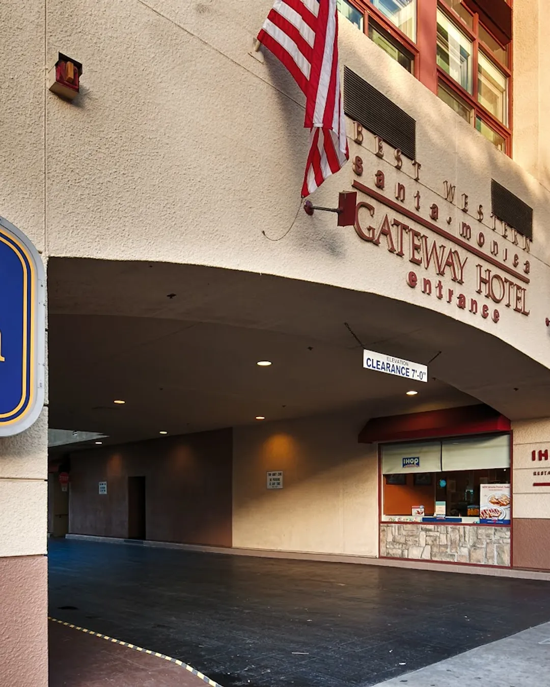 Gateway Hotel Santa Monica