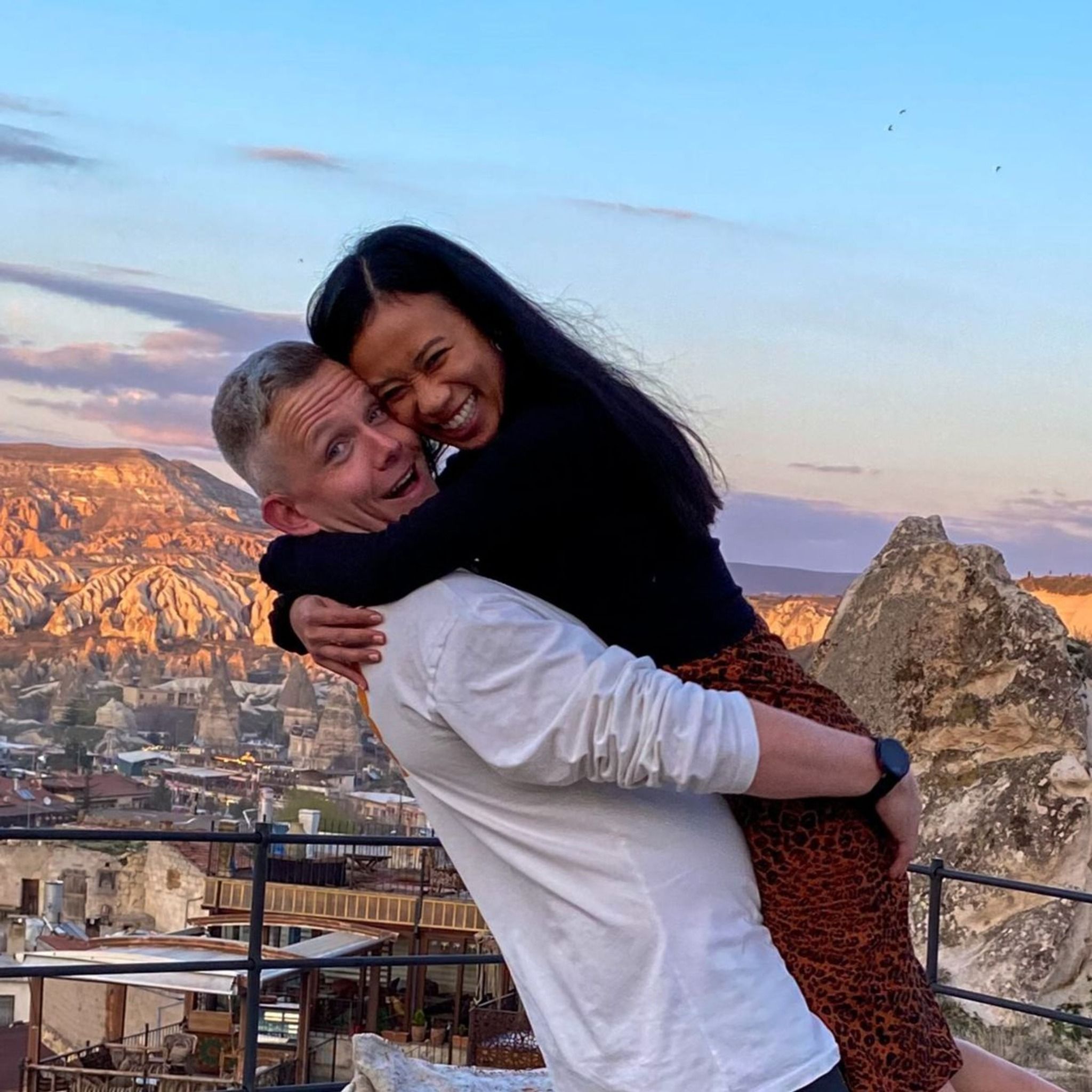 Mon & Ryan McClure - monryantravel