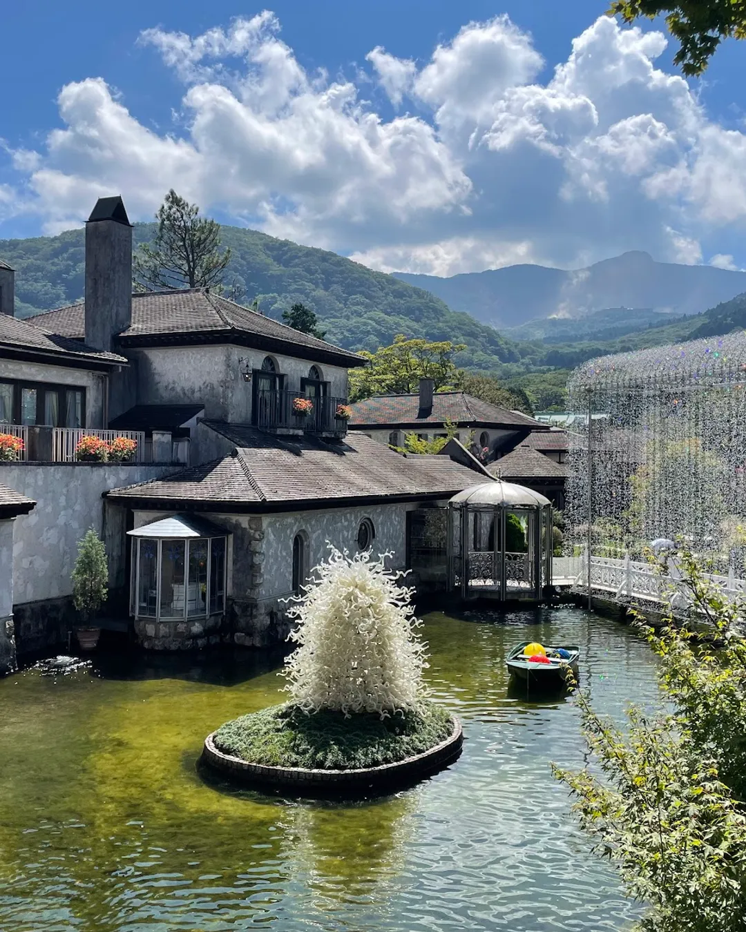 Hakone Venetian Glass Museum (Glass Forest)