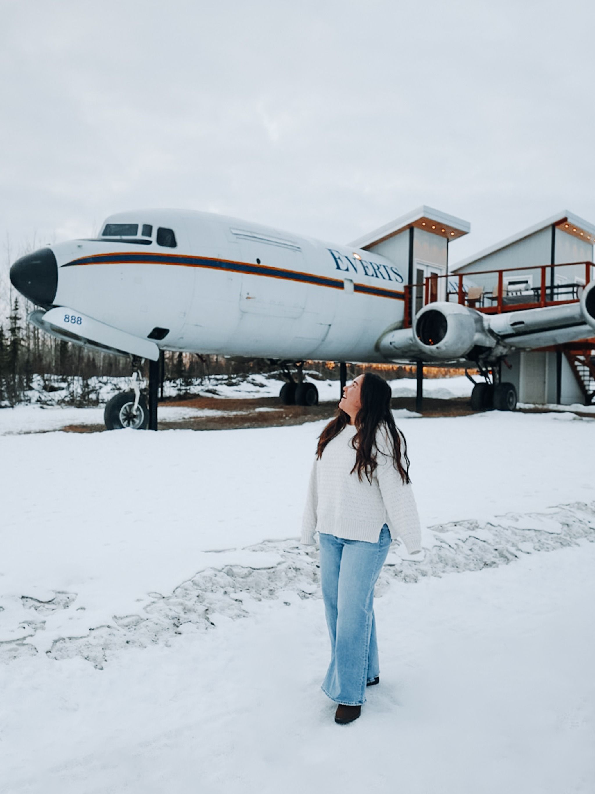 DC-6 Airplane Airbnb