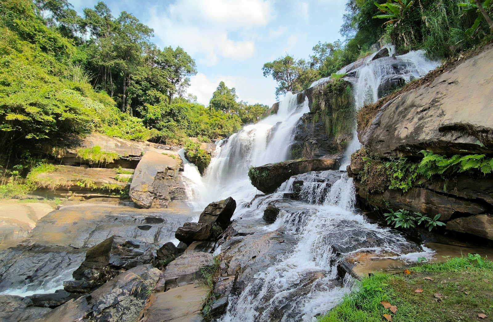 Mae Klang Waterfall