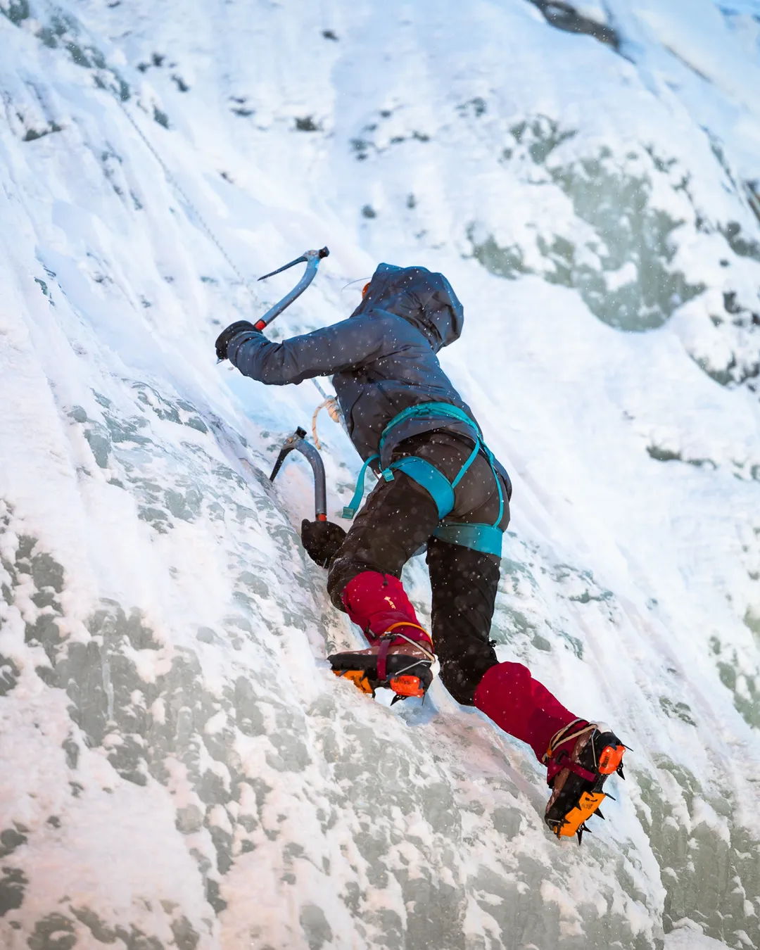 Guided Ice Climbing Activity in Pyhä