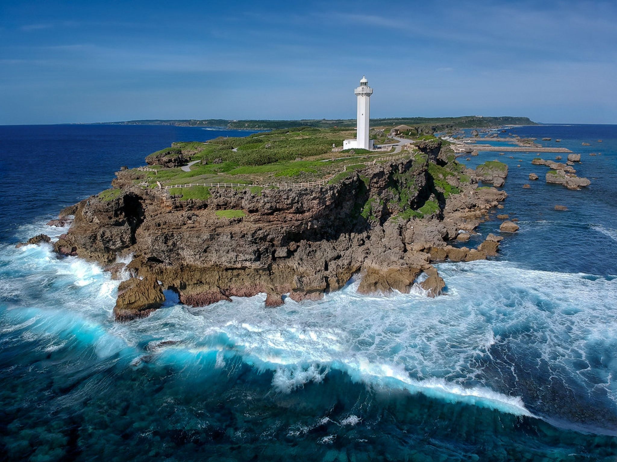 Cape Higashi-Hennazaki - Japan - Rexby