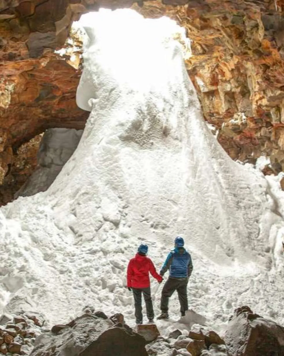 Raufarhólshellir Lava Tunnel