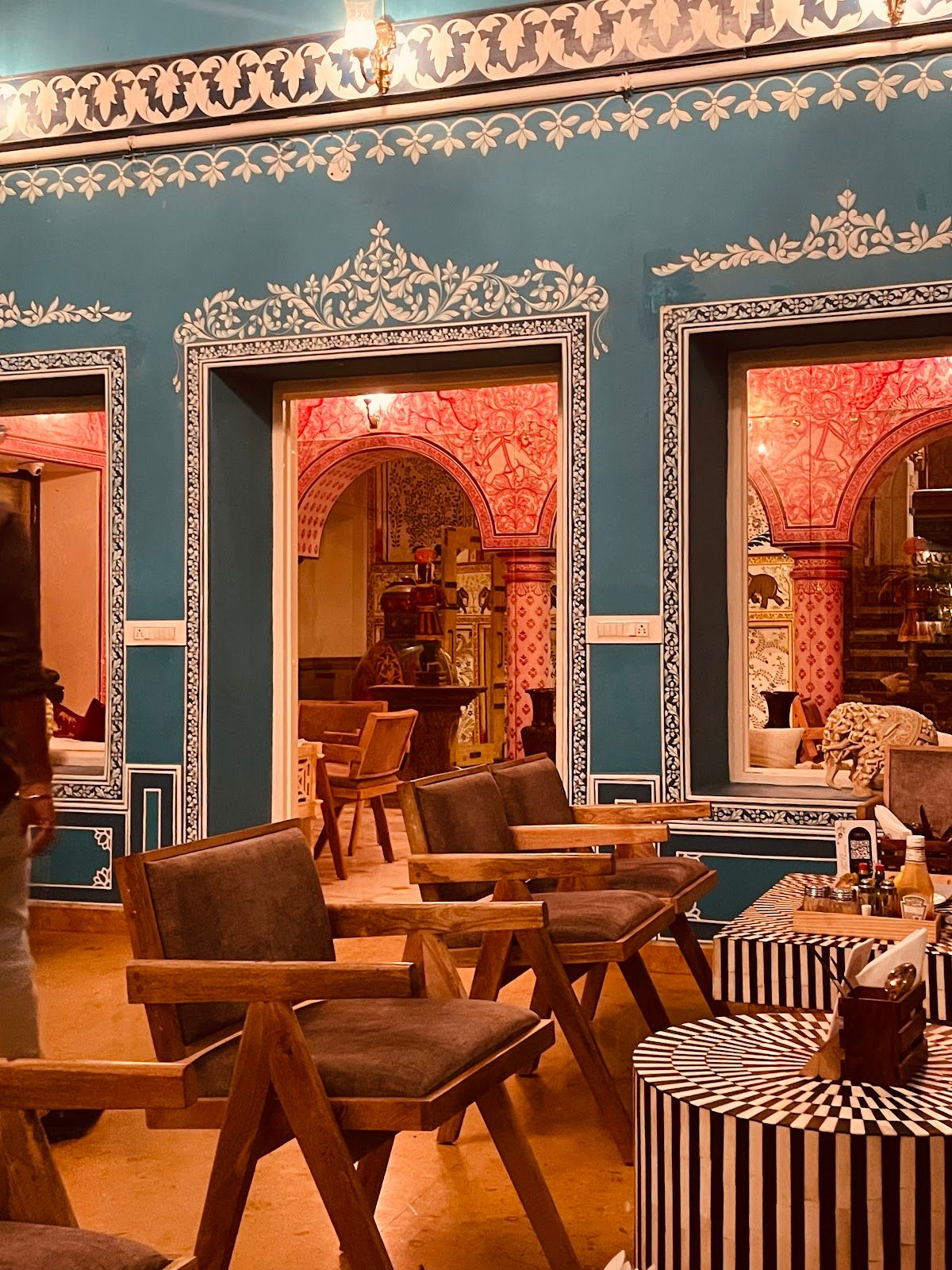 Qalaa - Art Bar & Coffeehouse