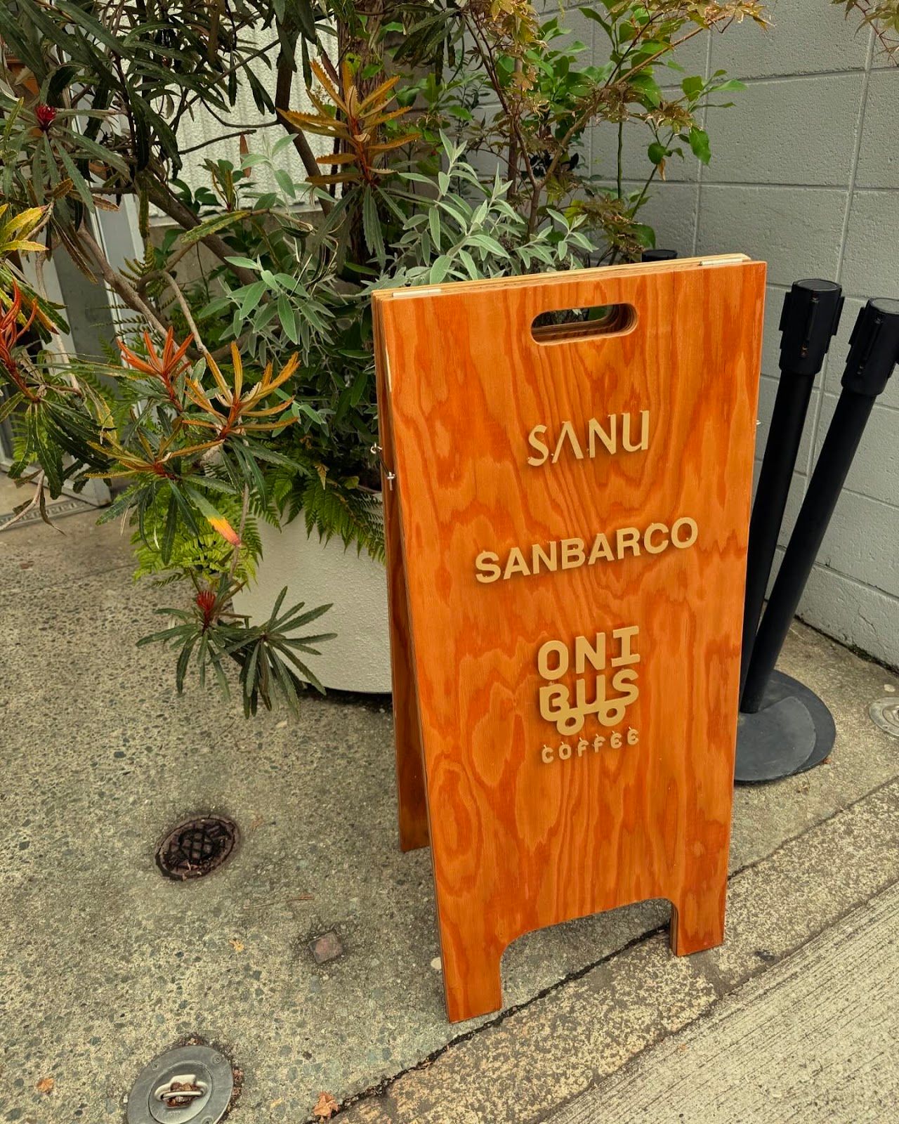 ONIBUS COFFEE Nakameguro 3 Chome - Japan - Rexby