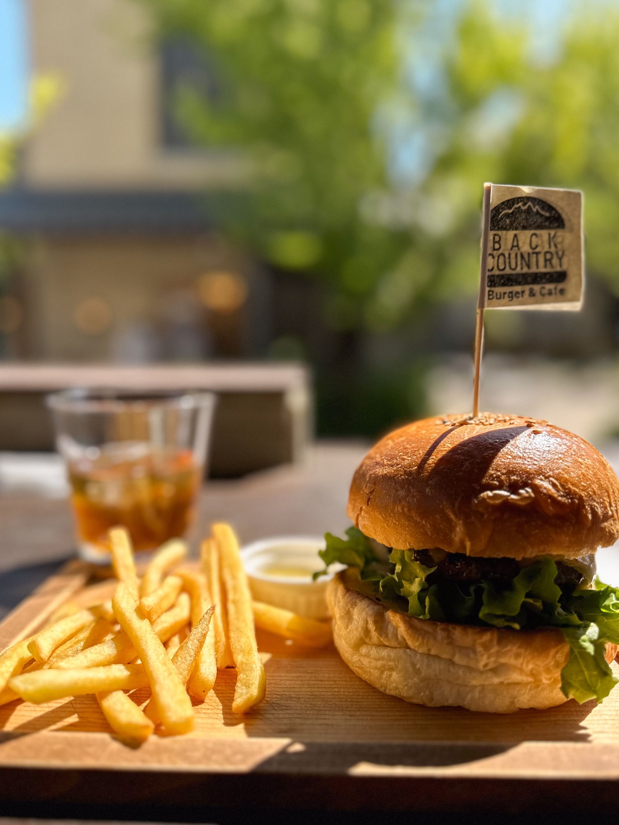 Back Country Burgers 甲州夢小路店