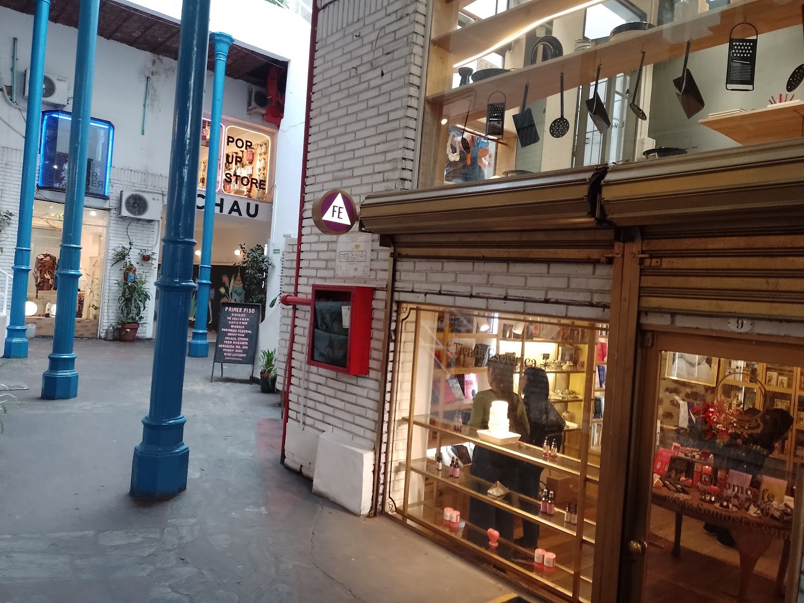 Galería Patio del Liceo
