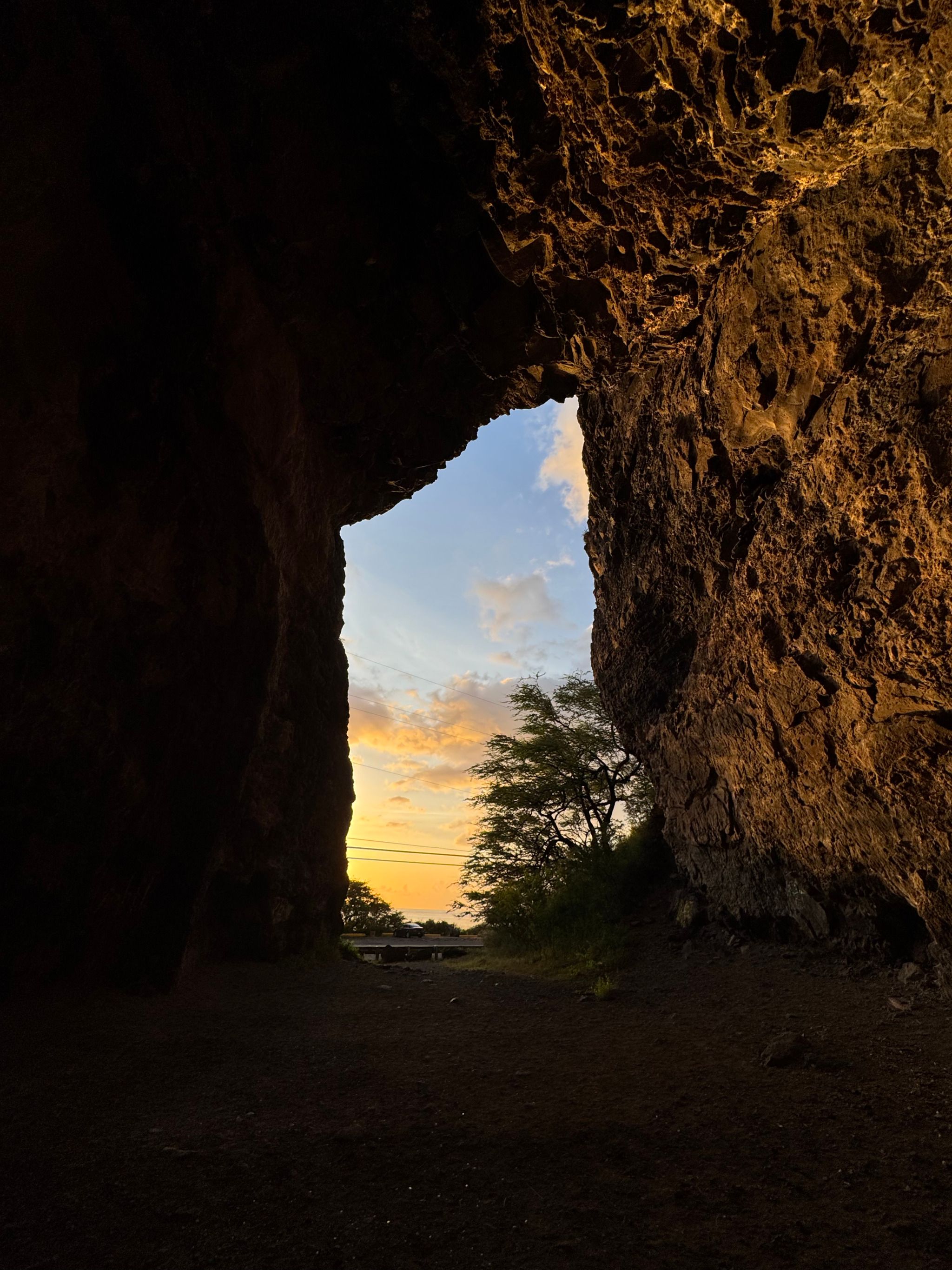 Kaneana Cave (Makua Cave)