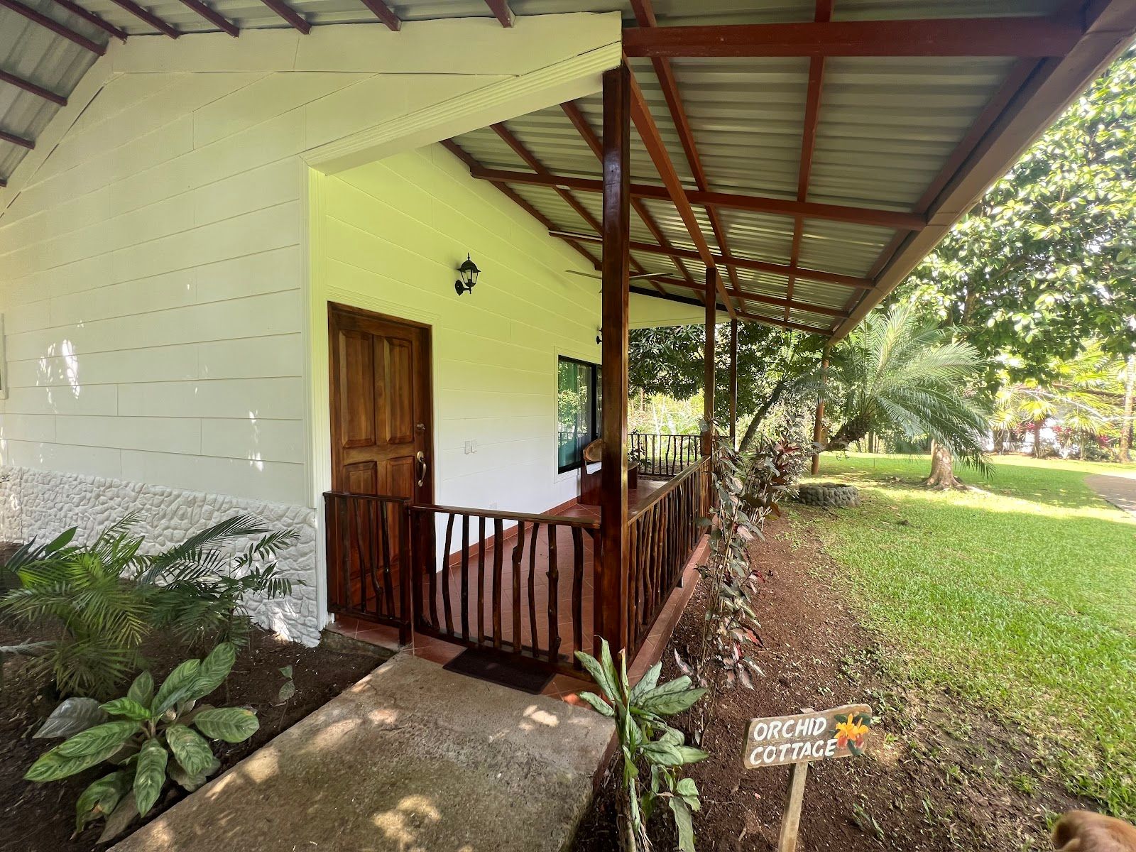 Blue Banyan Inn