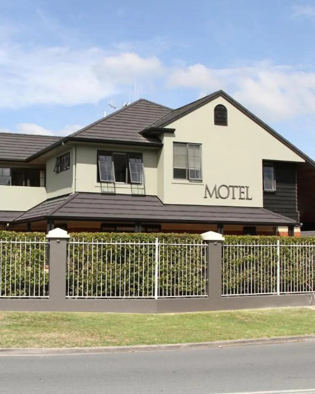 Quantum Lodge Motor Inn Hamilton Waikato