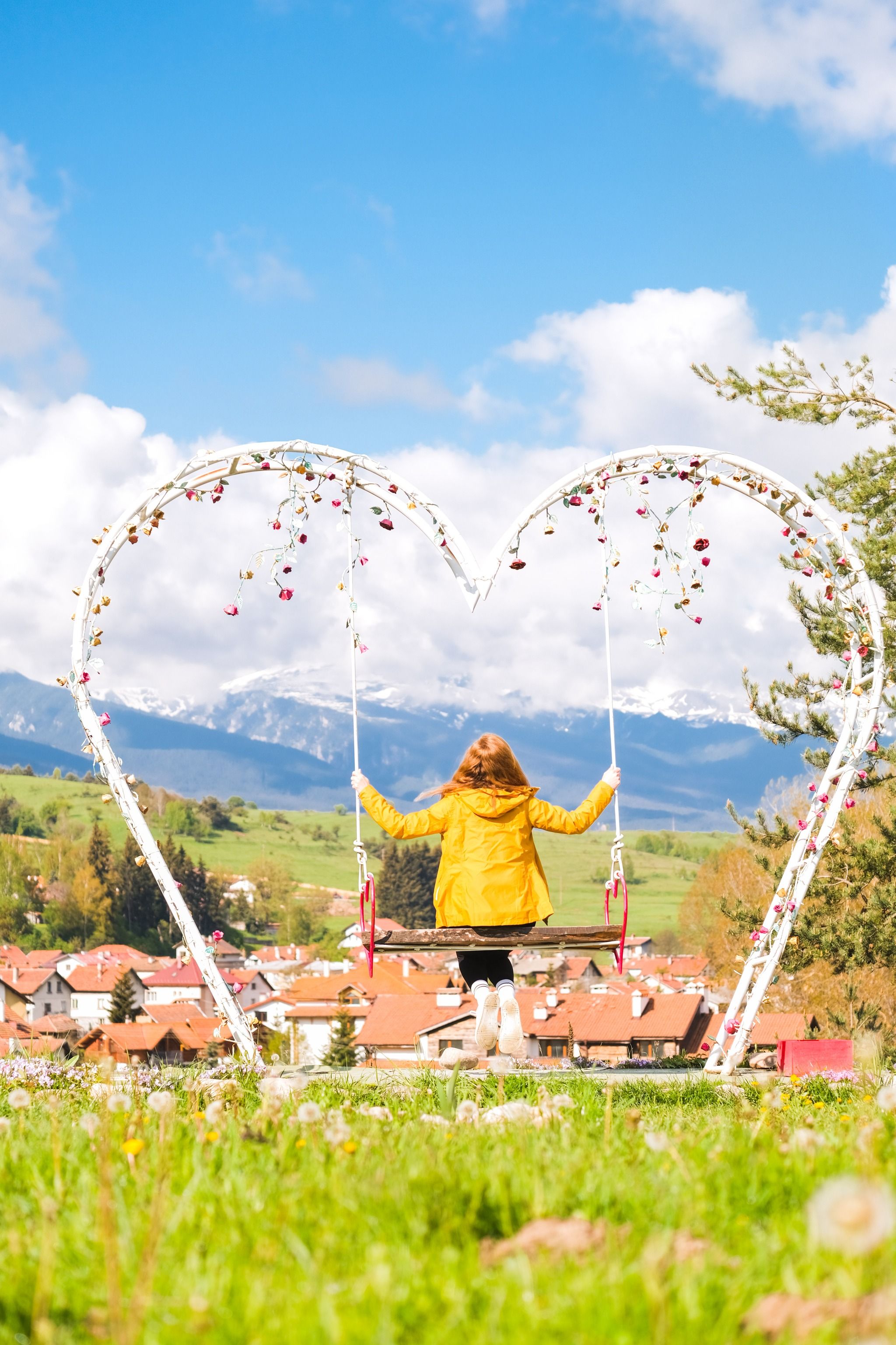 Madjare's Hug - Swing with a View