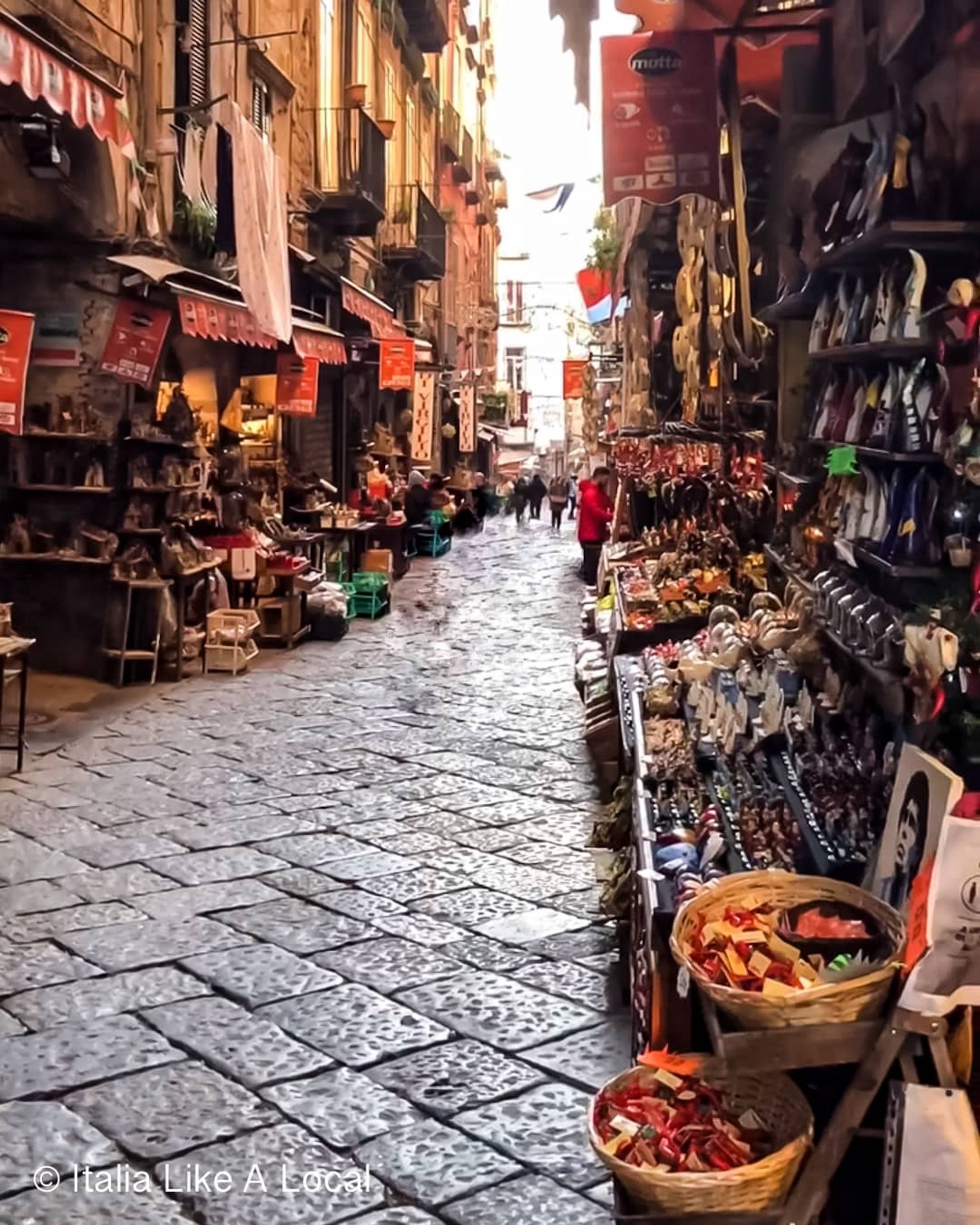Via San Gregorio Armeno