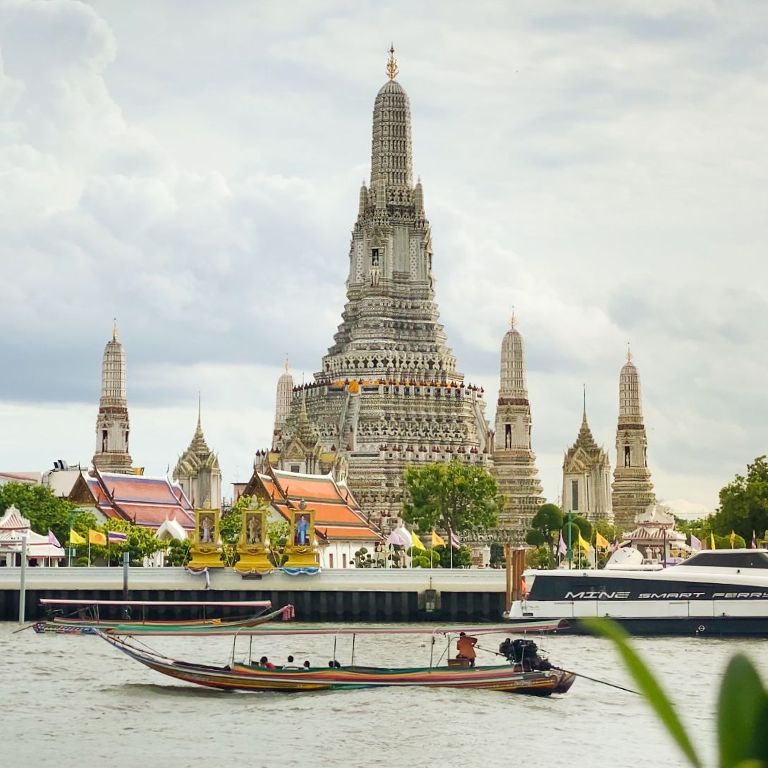Wat Arun Ratchawararam Ratchawaramahawihan