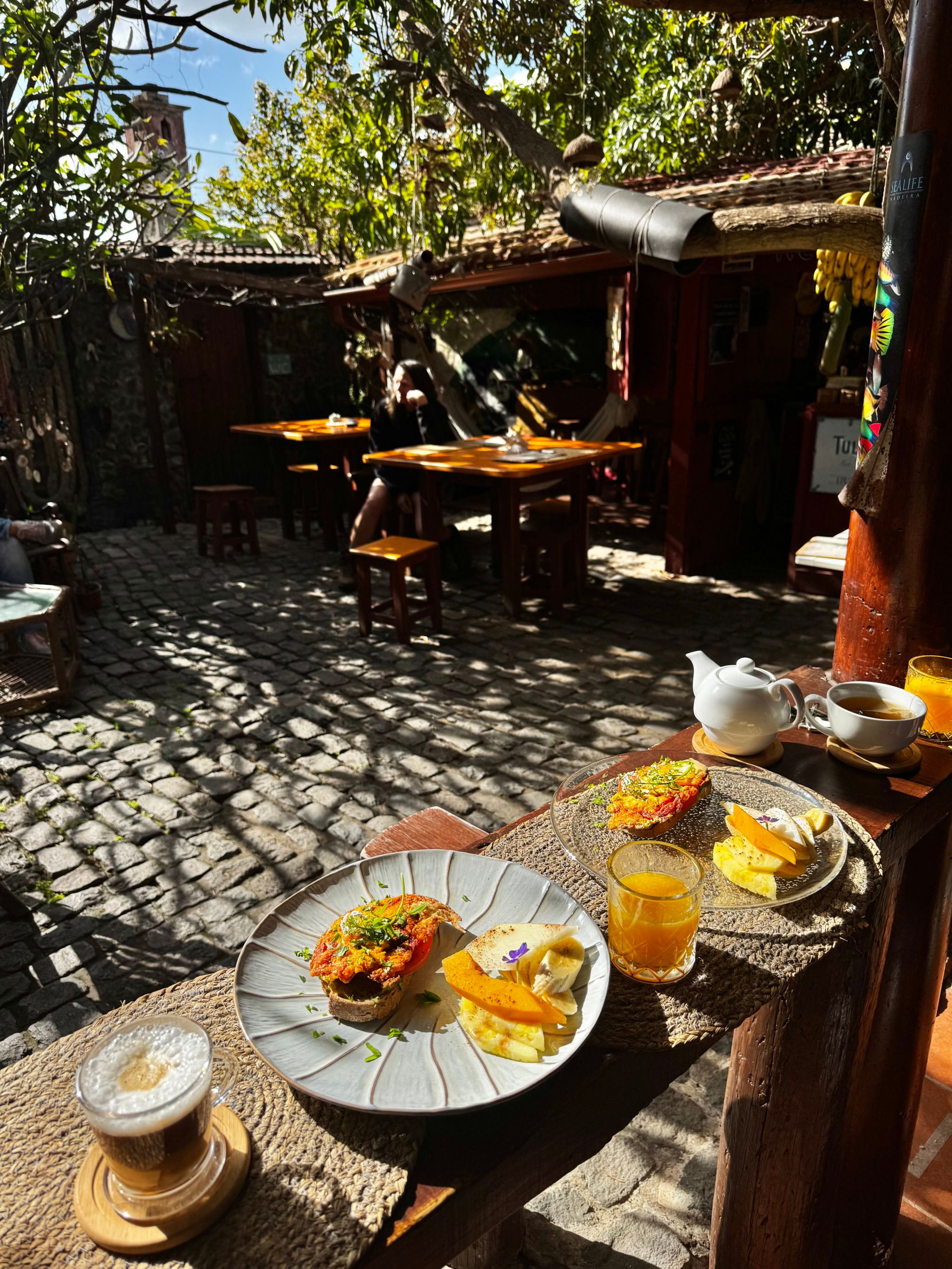 Maktub Guest House