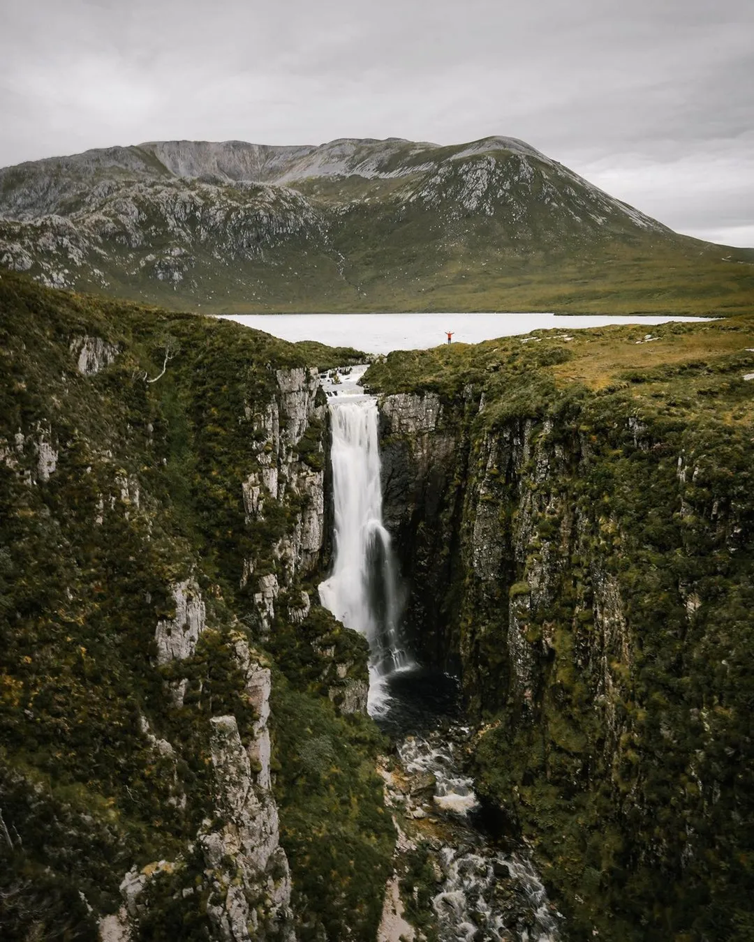 Allt Chranaidh Waterfall