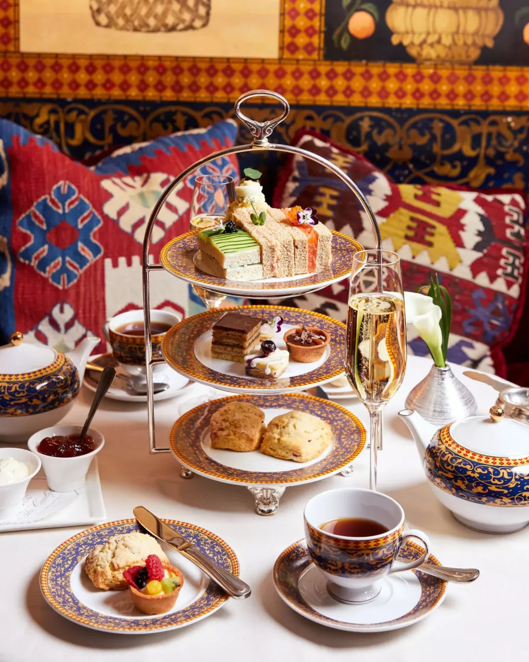 The Gallery – The Carlyle, A Rosewood Hotel