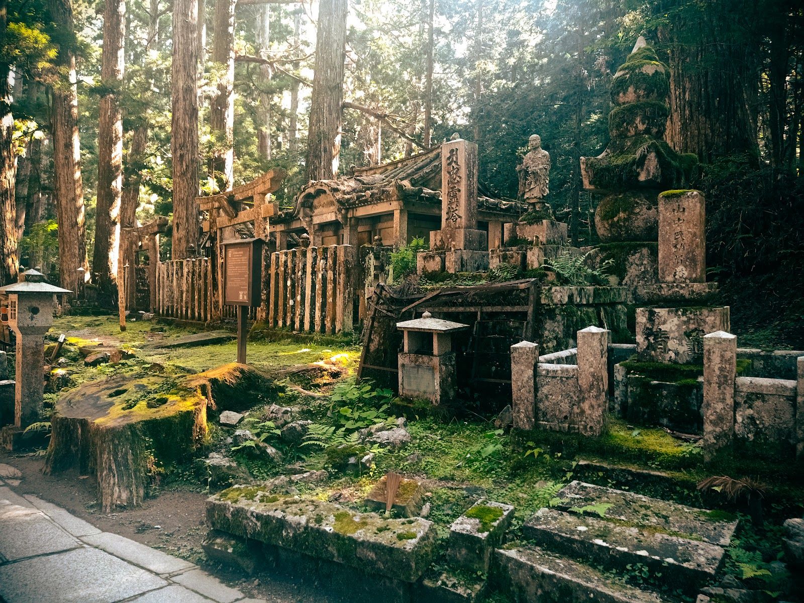 Okunoin Cemetery - Japan - Rexby