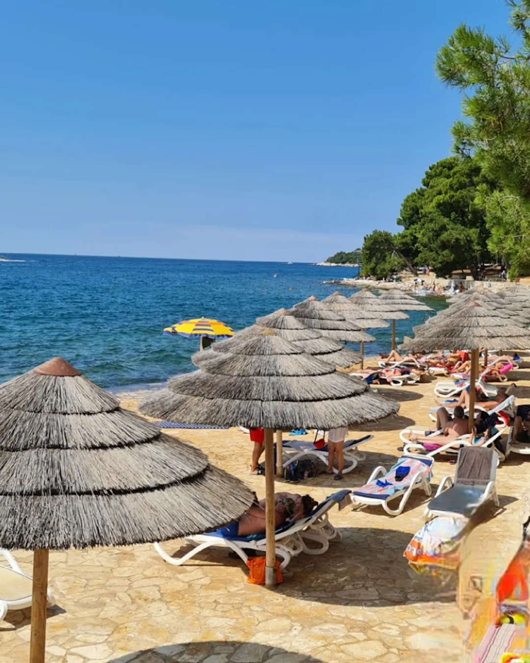 🇸🇰Pláž Poreč plaža / 🇬🇧Beach Poreč plaža