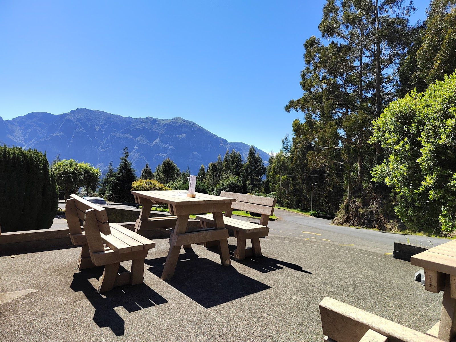 Restaurante da Encumeada - Madeira, Portugal - Rexby, image size:1600x1200