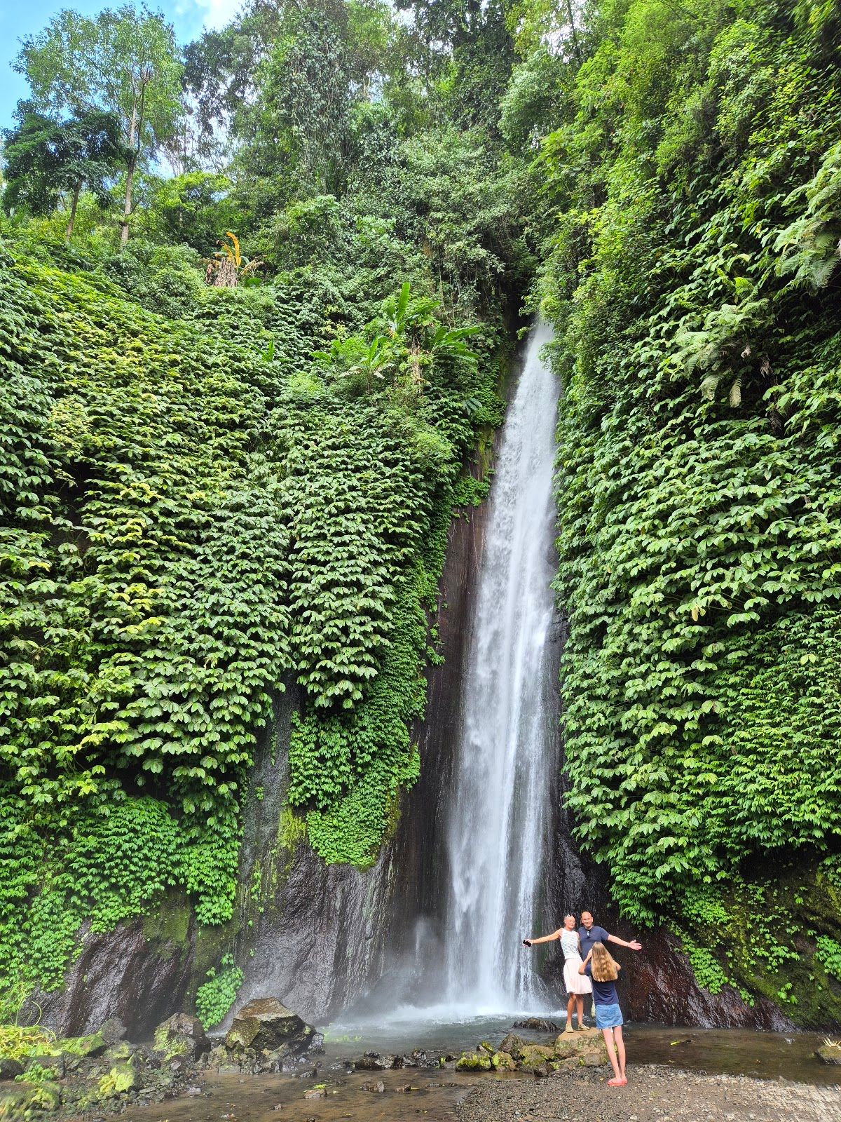 Munduk Waterfalls Trekking Point