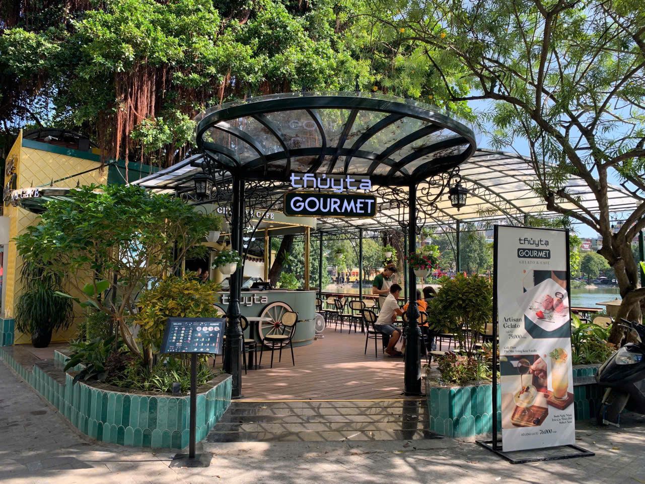 Thuỷ Tạ Gourmet Gelato & Cafe