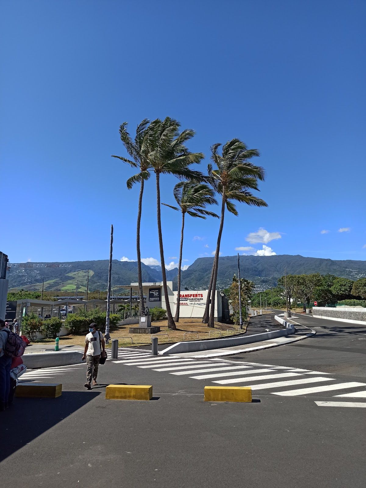 Roland Garros Airport