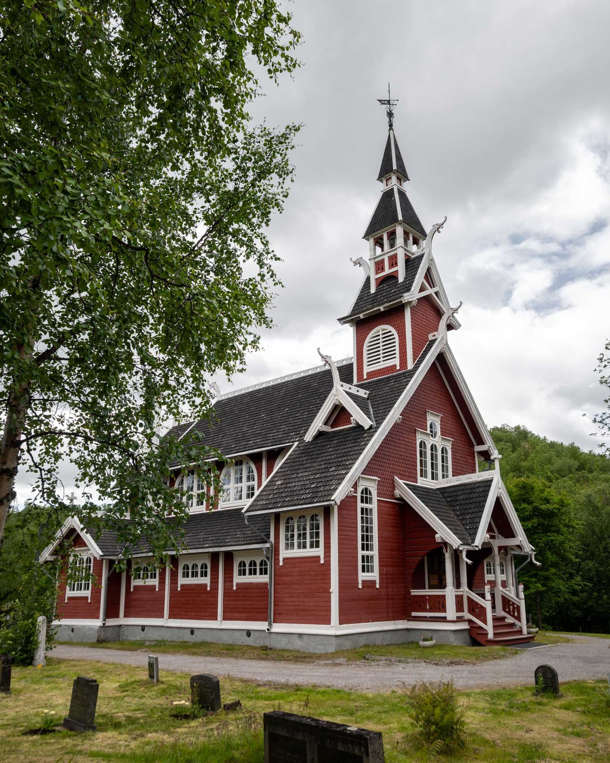 Holzkirche bei Neiden