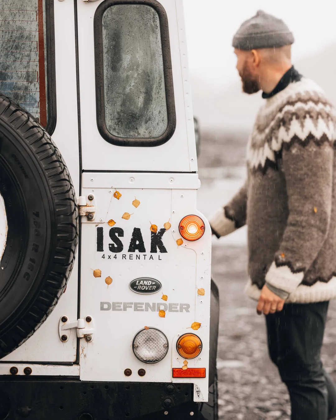 ISAK 4X4 Car Rental (gunnar = 10% OFF)