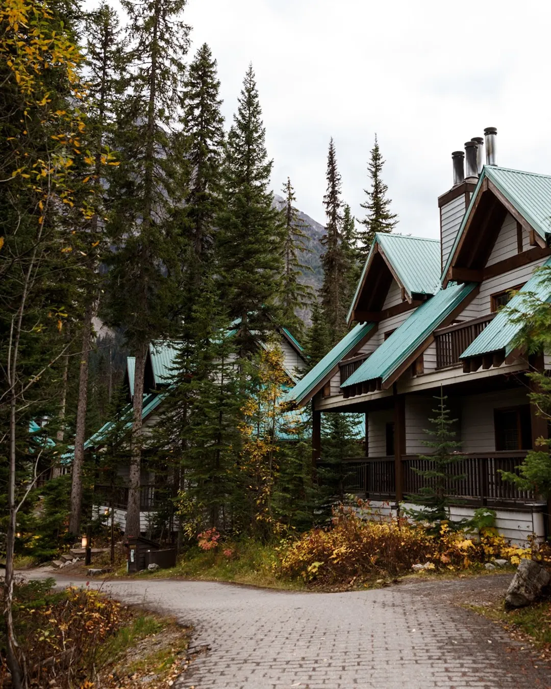 Emerald Lake Lodge