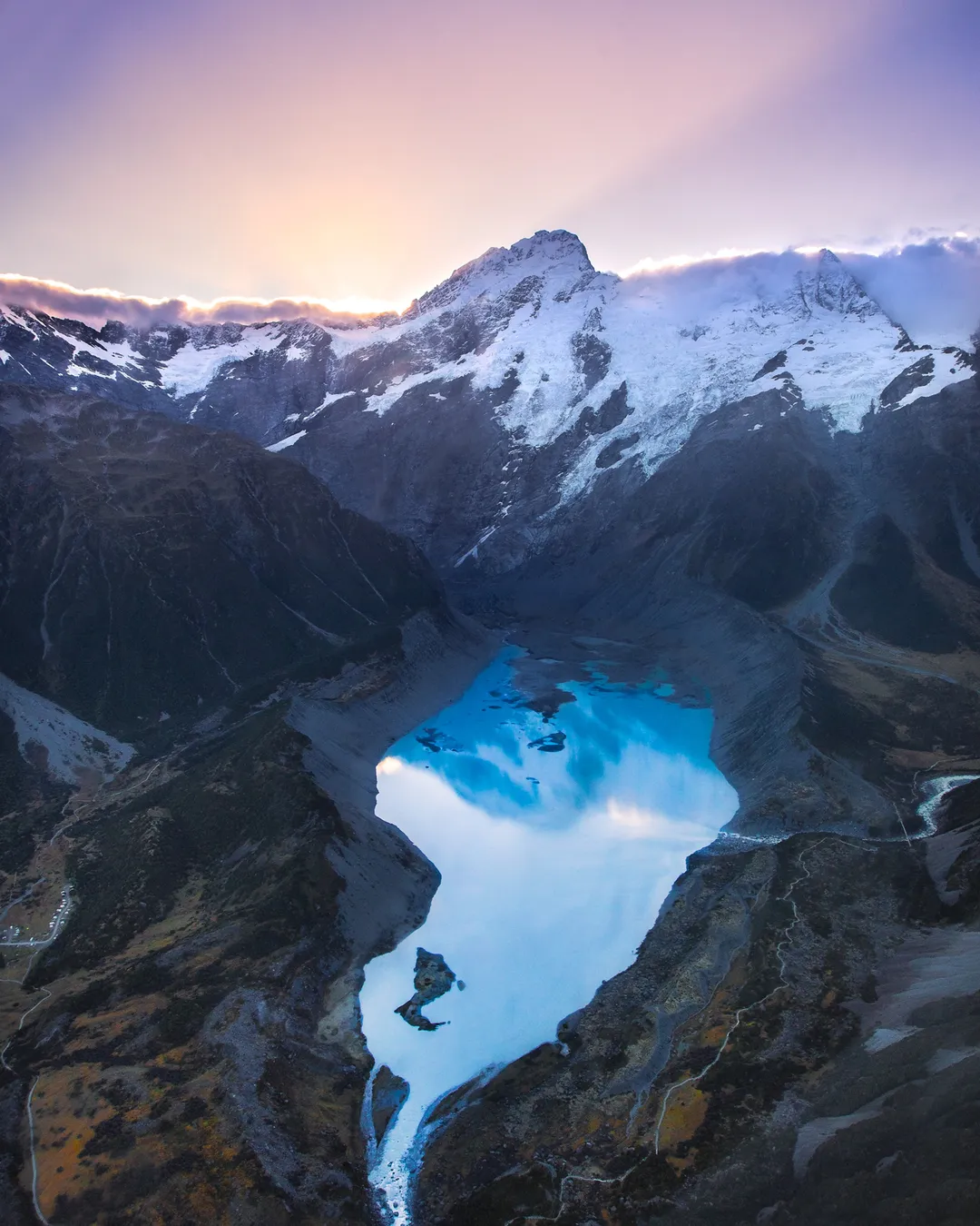 Mt Cook Ski Planes & Helicopters