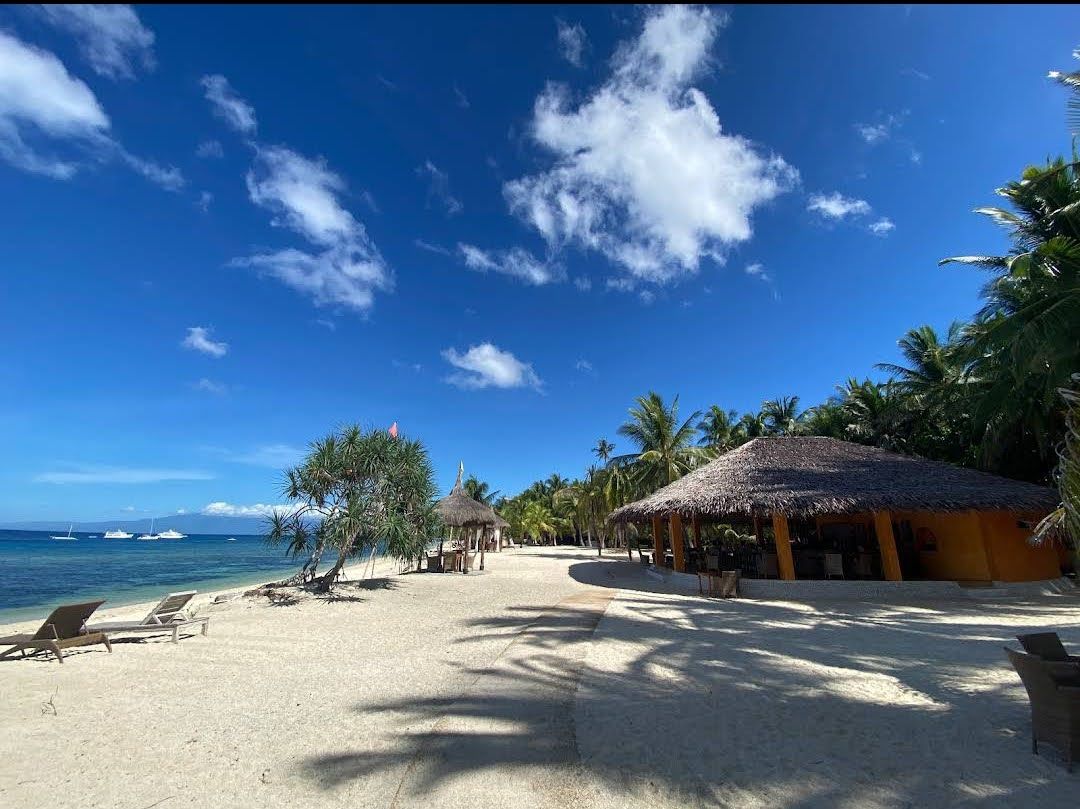 Coco Grove Beach Resort