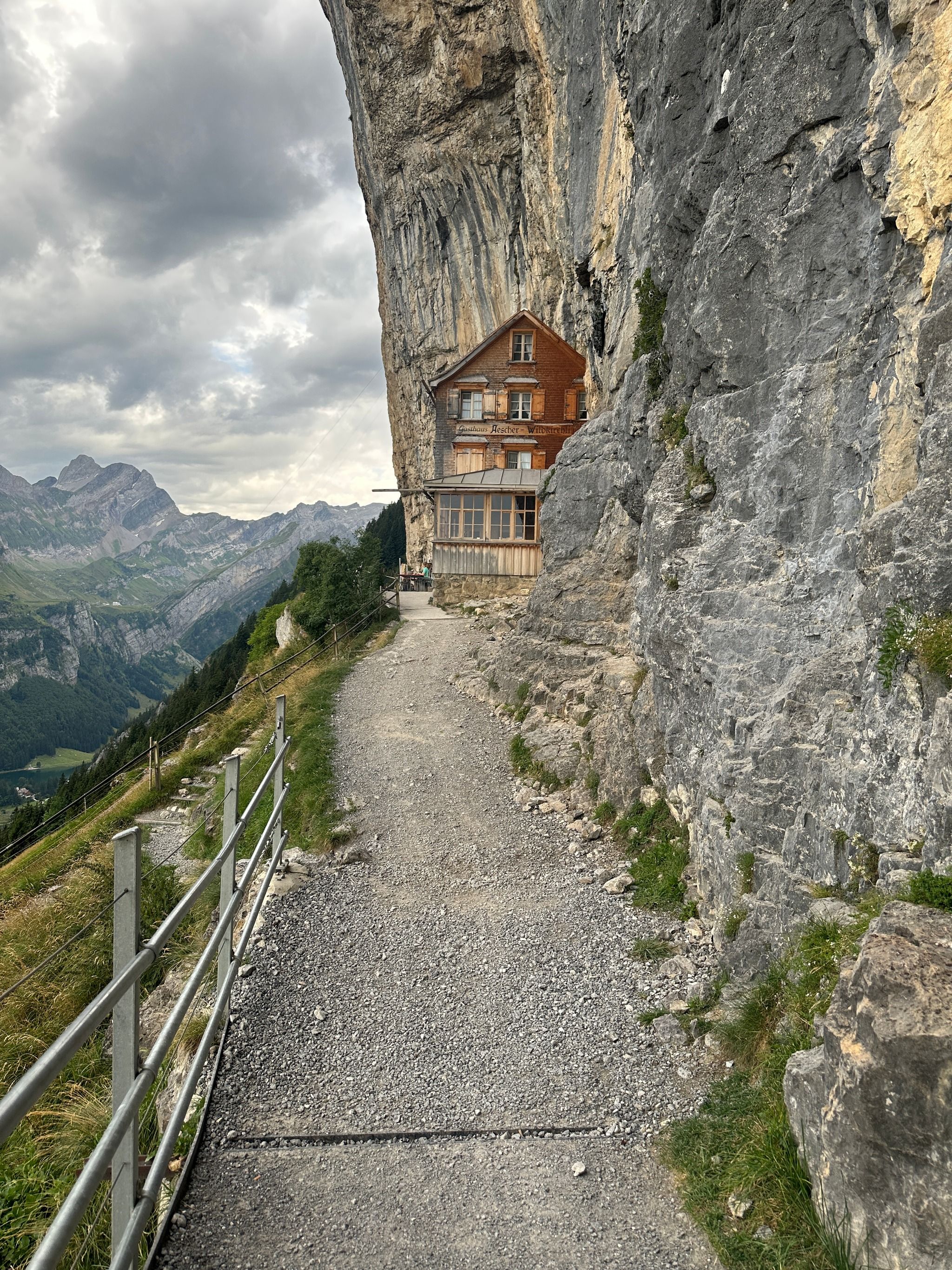 Aescher - Guesthouse on the mountain