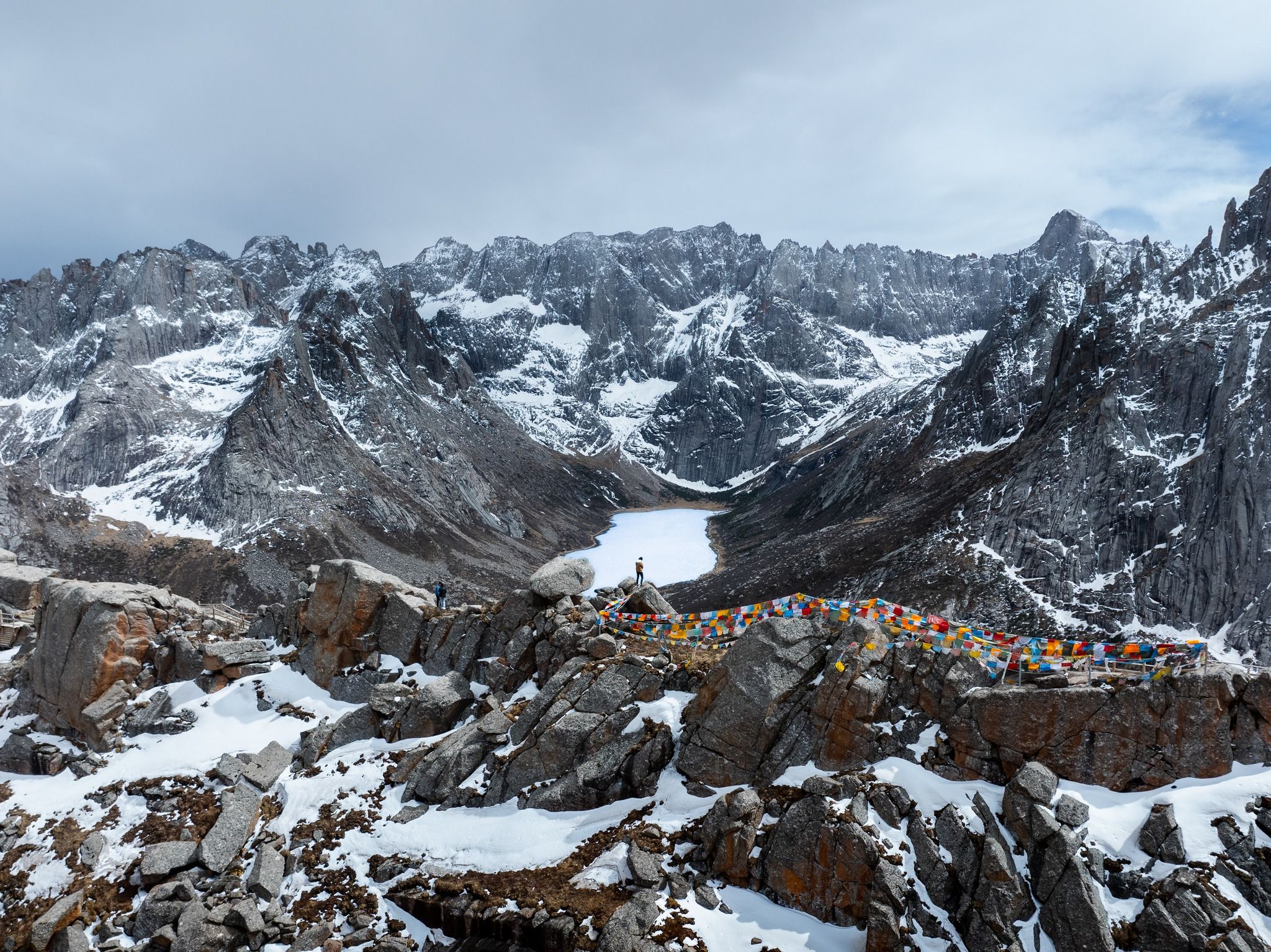 LianbaoYeze (莲宝叶则)