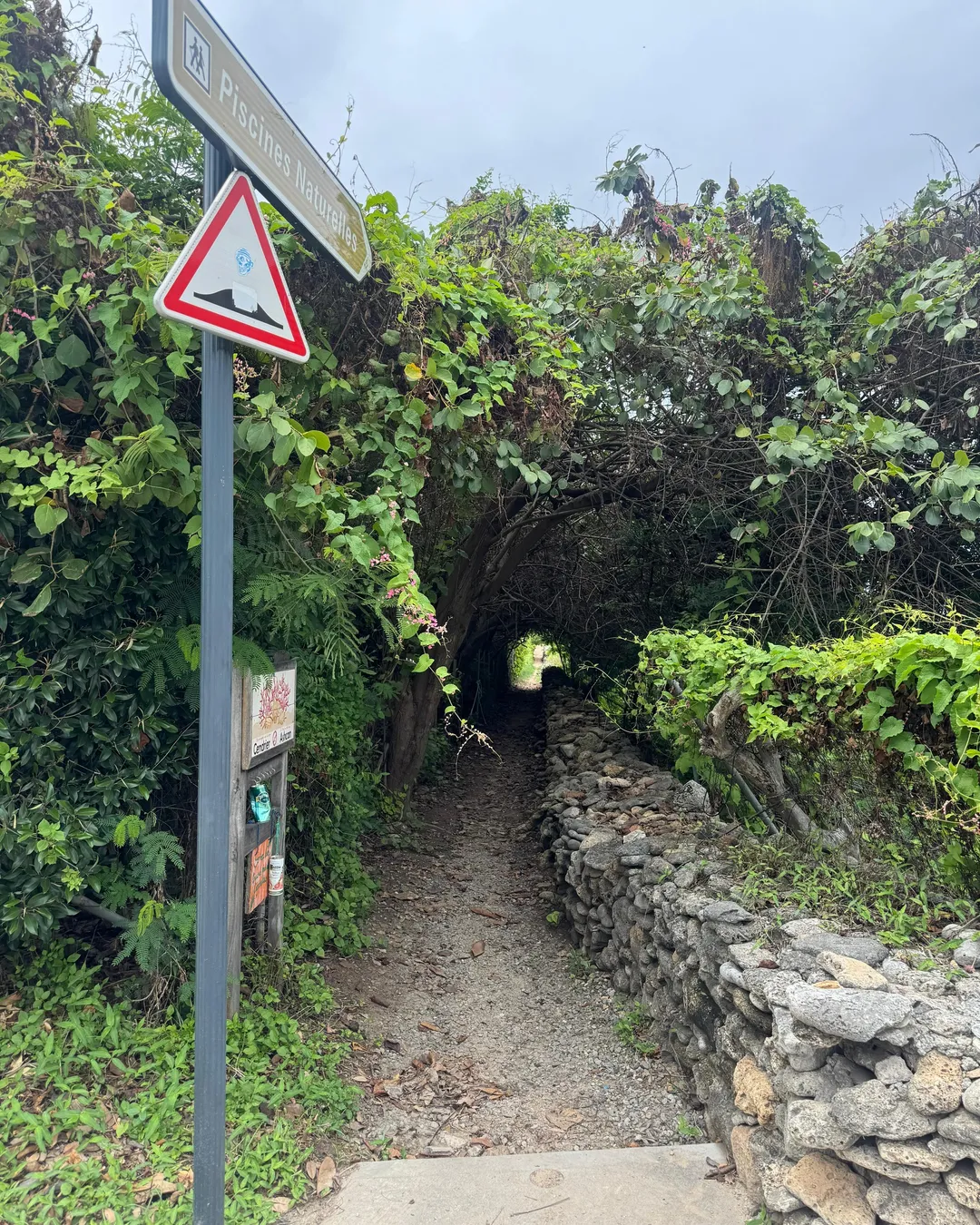 Start of Grand fond naturals pools trail
