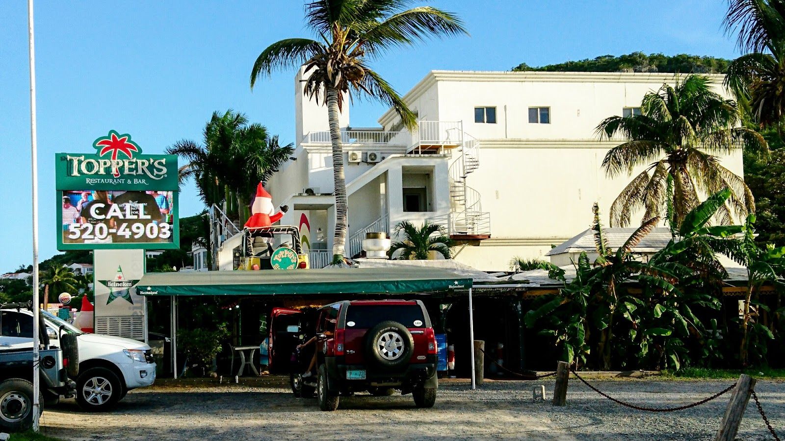 Topper's Restaurant & Bar