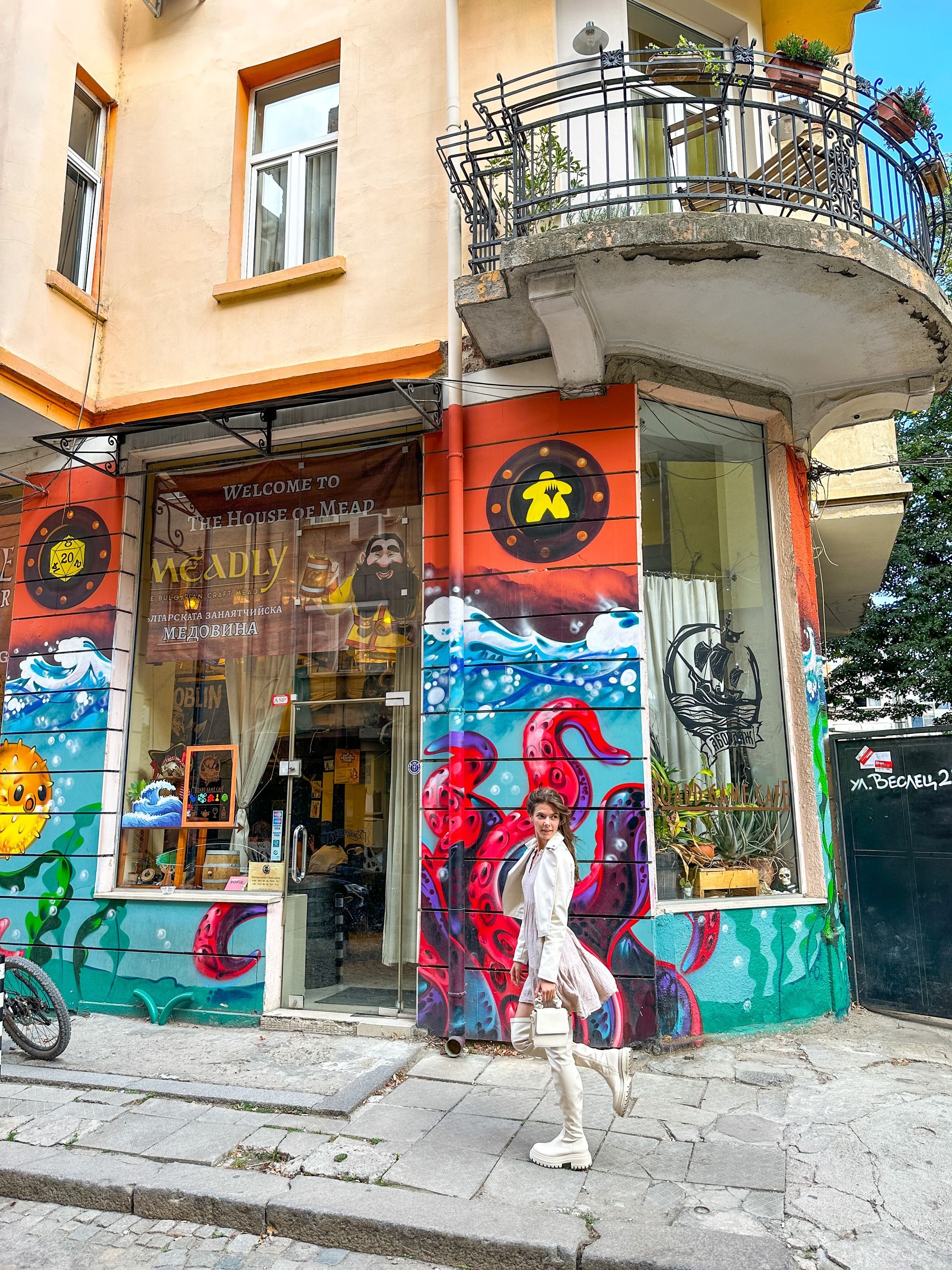 Free Sofia Graffiti Tour