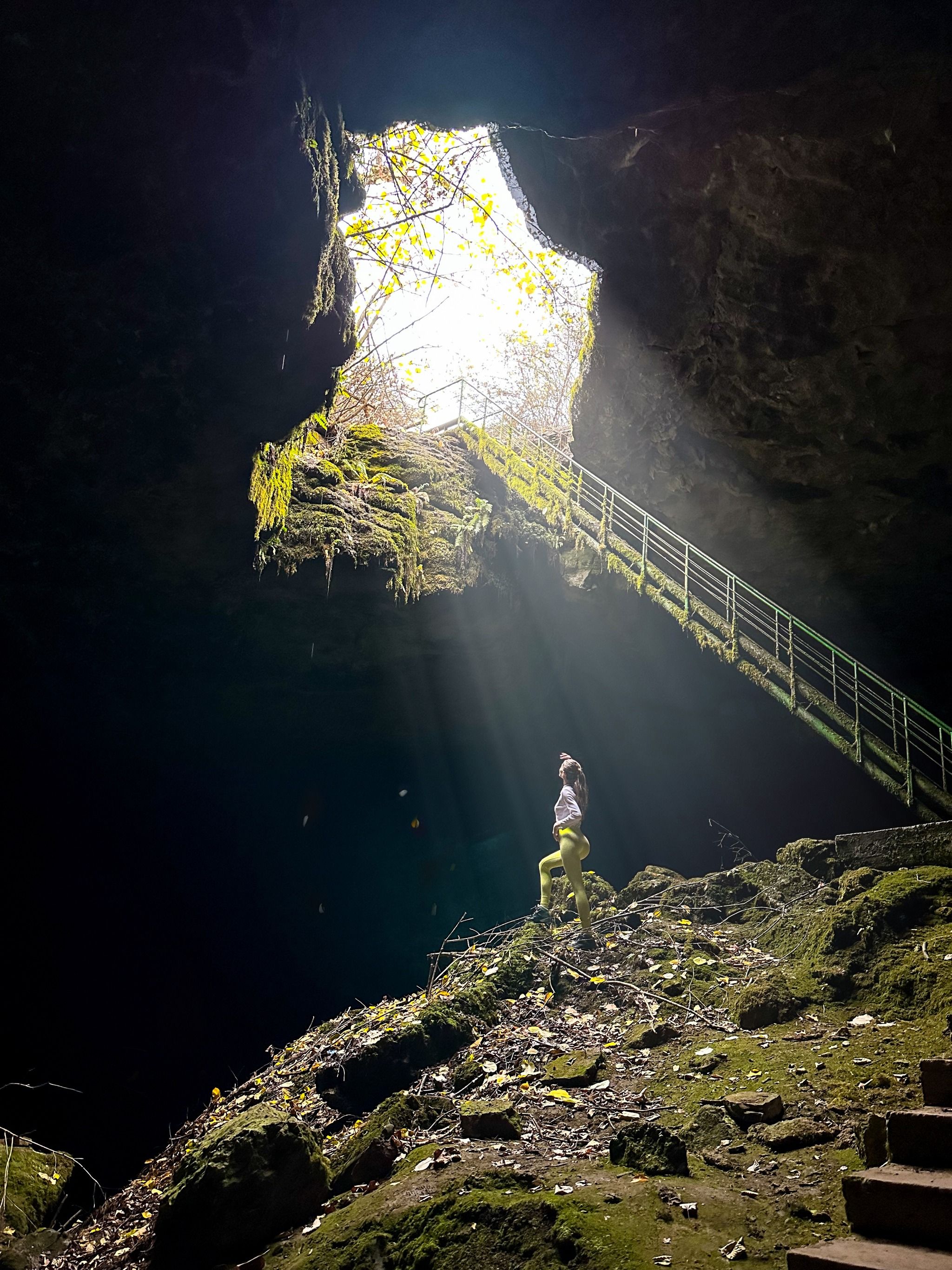 Stalbitsata Cave